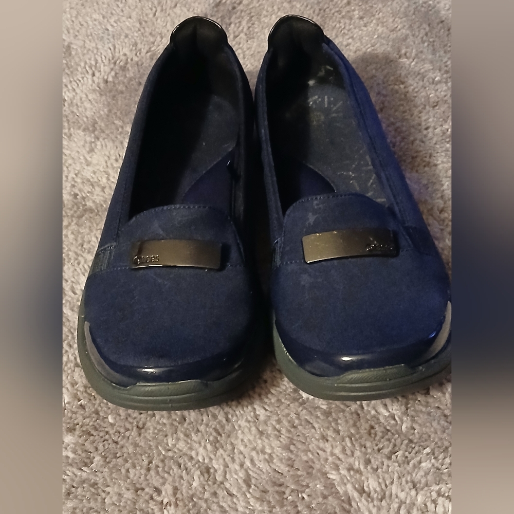 Elegant Navy Blue Loafers